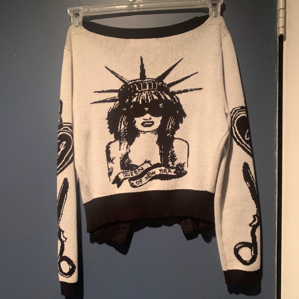 Vintage Rare Betsey Johnson Queen of New York Crop Sweater size M